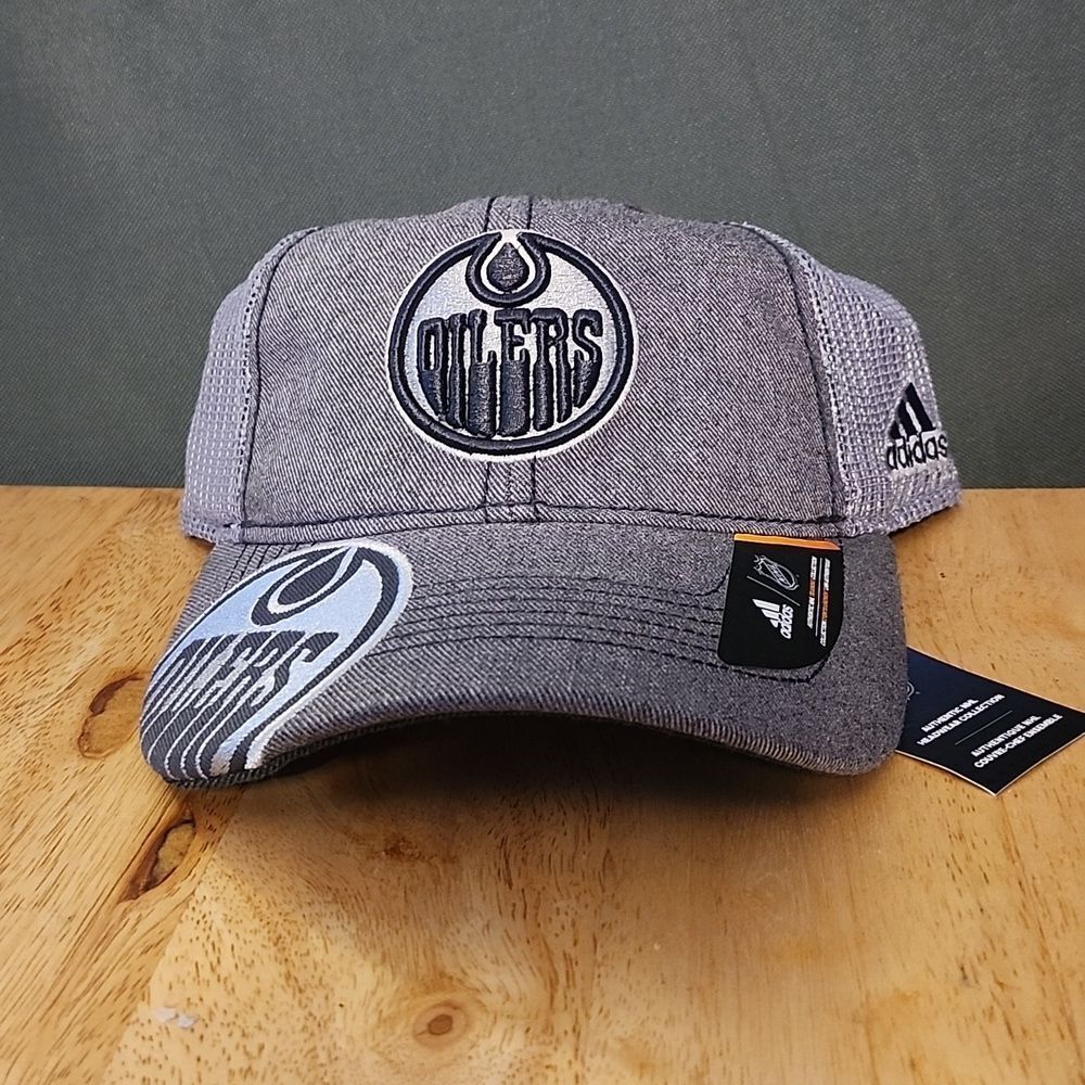 Adidas Edmonton Oilers NHL Snapback Hat - New